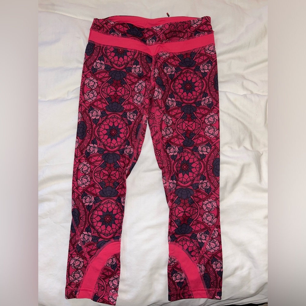 lululemon Run Inspire Crop Prisma Multi Guava